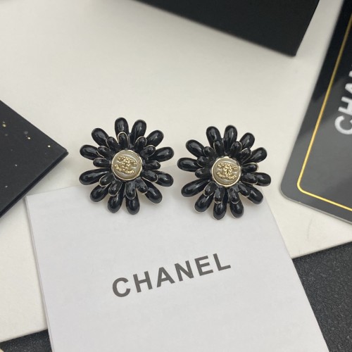 Chanel Luxury Womens Earrings