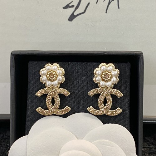 Chanel Luxury Womens Earrings