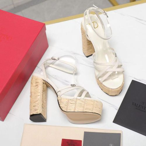 Valentino Garavani Women Fashion Shoes Pumps Luxury Brand Vlogo Signature Calfskin with Original Box 13cm Heel Whatsapp 