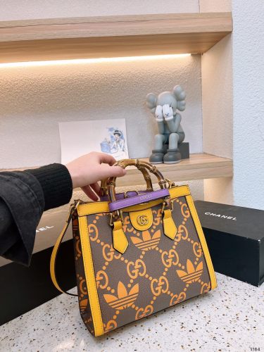 Gucci Womens Bags Shoulder Handbag Luxury Brand Gucci Diana mini tote bag in leather 702732 U3ZDT 5479