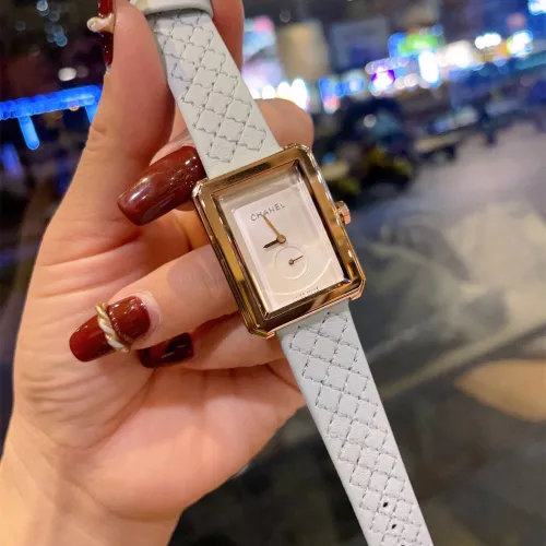 Chanel Womens Watch043