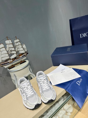 Dior Mens Shoes Sneakers Luxury Brand B30 SNEAKER Mesh and Technical Fabric with Original Box 3SN279ZRA_H840