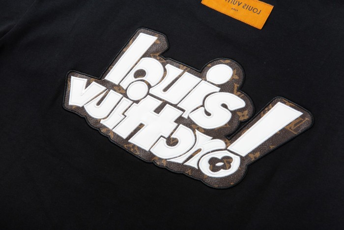 Louis Vuitton Luxury Brand Men Womens Short Sleeve T-Shirt   