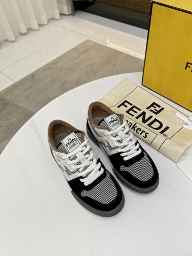 Fendi Mens Shoes Fashion Sneakers Luxury Brand Casual Fendi Trainer Sneakers Match Basse Shoes for Men with Original Box