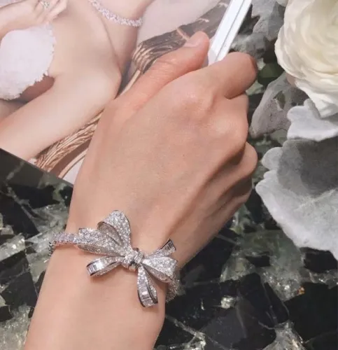 Graff Luxury Womens Bracelet with Original Box