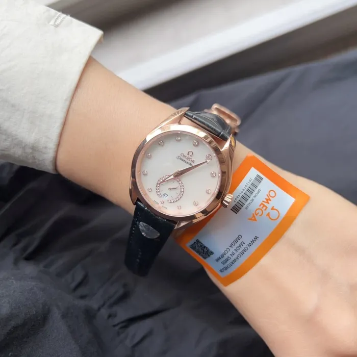 Omega Watch052