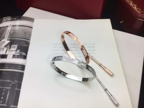 Cartier Luxury Men Womens Bracelet with Original Box