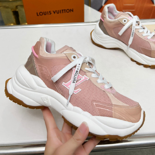 Louis Vuitton Womens Shoes Sneakers Lace-Up Luxury Brand Fashion LV Run 55 Sneaker with Original Box 1ACGOQ  
