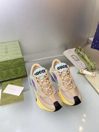 Gucci Mens Shoes Boots Luxury Brand Fashion Men's Gucci Run sneaker in suede with Original Box Whatsapp 