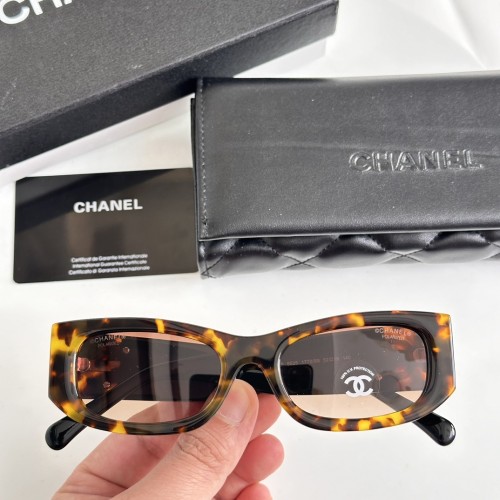 Chanel Luxury Brand Womens Sunglasses RECTANGLE SUNGLASSES with Original Box  5525