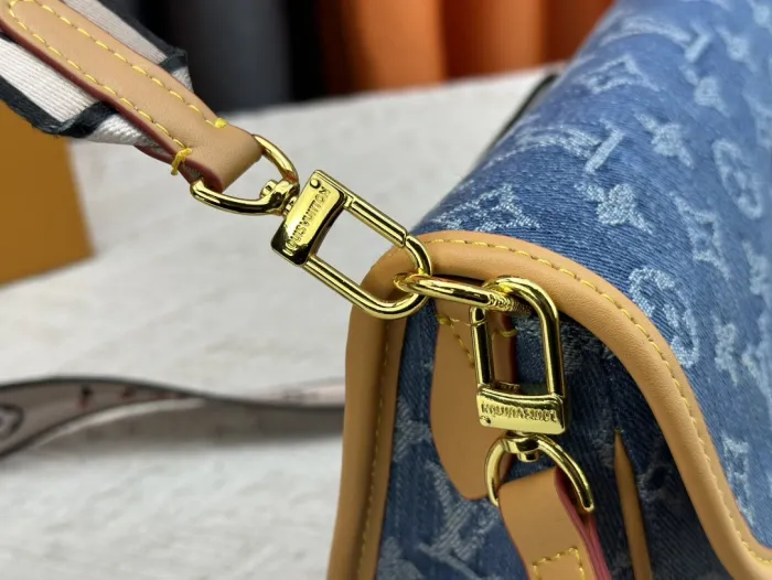 Louis Vuitton Womens Bags Luxury Brand DIANE M45985 Monogram coated canvas with Original Box