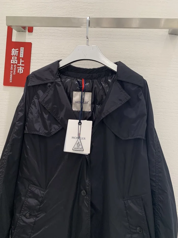 Moncler Design Womens Winter Windprood Down Jackets Long Coats Keep Warm 90% White Duck Down Inside