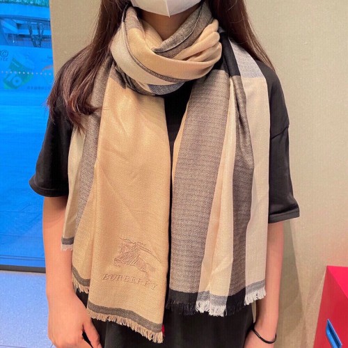 Burberry Scarves Womens Fashion Scarf144