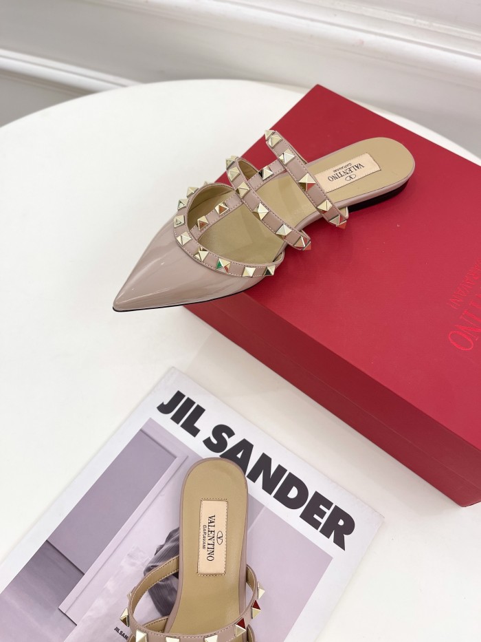 Valentino Women Shoes Mule Sandals Pointed Toe Slippers ROMAN STUD SLIDE SANDAL IN QUILTED NAPPA with Original Box Whatsapp 