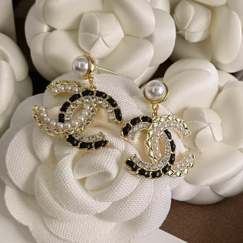 Chanel Luxury Womens Earrings