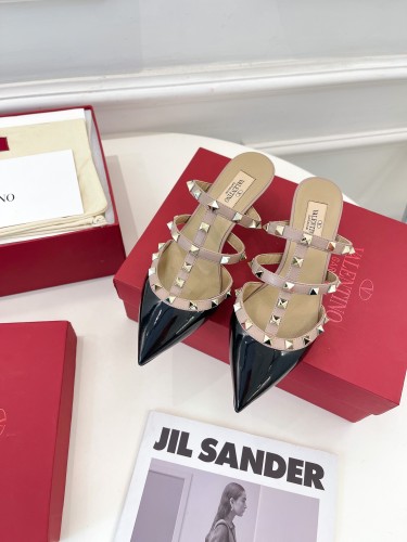 Valentino Women Shoes Mule Sandals Pointed Toe Slippers ROMAN STUD SLIDE SANDAL IN QUILTED NAPPA 5cm Heel with Original Box Whatsapp 