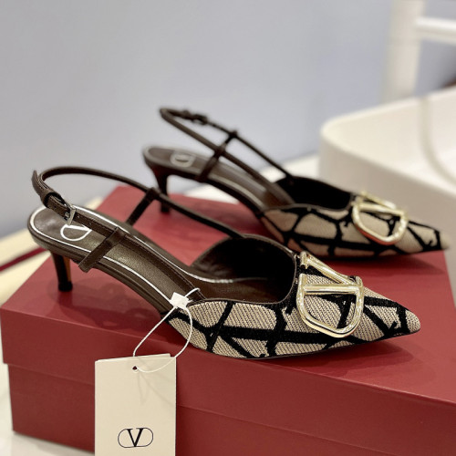 Valentino Garavani Women Fashion Shoes Pumps Luxury Brand Vlogo Signature Calfskin with Original Box 4cm Heel