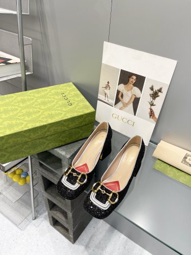 Gucci Womens Shoes Pumps Luxury Brand Women's Mid-Heel Pump With Horsebit In Leather 7.5cm Heel with Original Box 694855 BNC00 5815