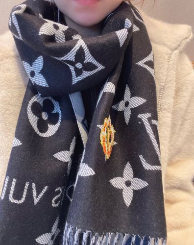 Louis Vuitton Scarves Men Womens Fashion Scarf with Original Box   