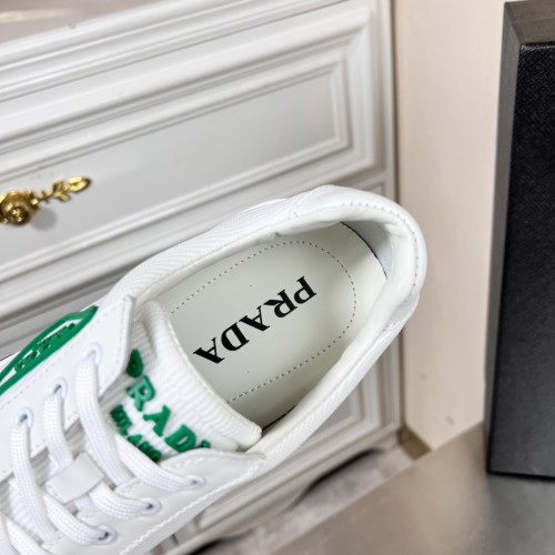 Prada Mens Shoes Casual Luxury Brand Breathable Sneakers with Original Box