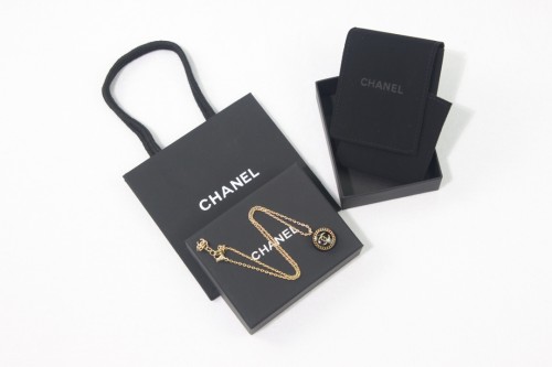 Chanel Luxury Womens Necklace