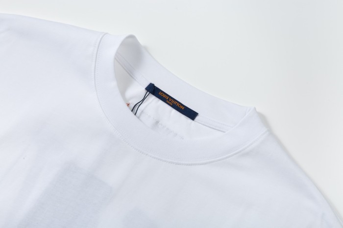 Louis Vuitton Luxury Brand Men Womens Short Sleeve T-Shirt   