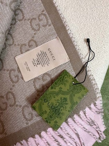 Gucci Scarves Womens Fashion Scarf008