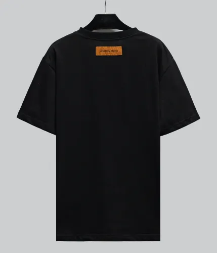 Louis Vuitton Luxury Brand Men Womens Short Sleeve T-Shirt   