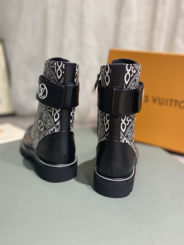 Louis Vuitton Women Shoes Boots Luxury Brand TERRITORY FLAT RANGER with Original Box 1A9HAI