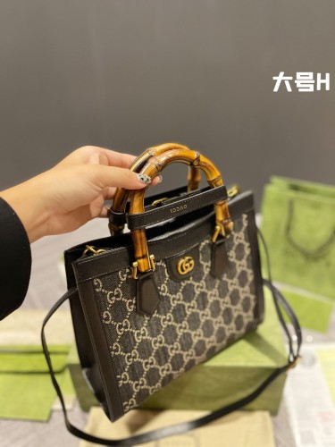 Gucci Womens Bags Shoulder Handbag Luxury Brand Gucci Diana mini tote bag in leather 702732 U3ZDT 5479