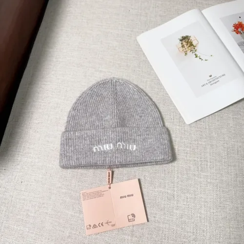 Miumiu Womens Cap Knit Hat Luxury Brand with Original Box  