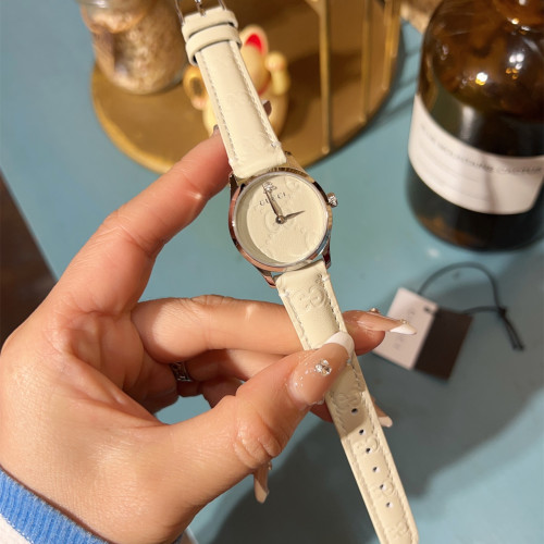 Gucci Watch019