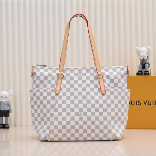 Louis Vuitton Womens Bags Shoulder Handbags Luxury Brand Fashion Type M56689 without Original Box  