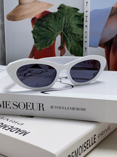 MiuMiu Sunglasses Luxury Brand Womens Sunglasses with Original Box  