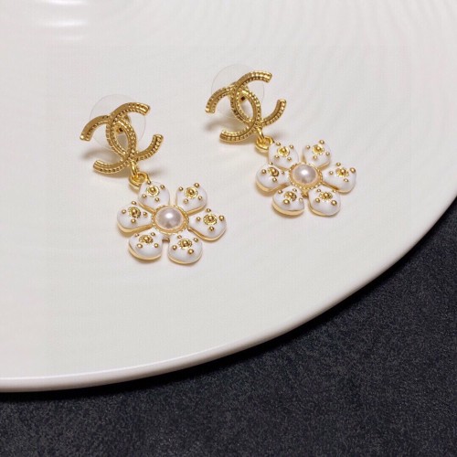 Chanel Luxury Womens Earrings