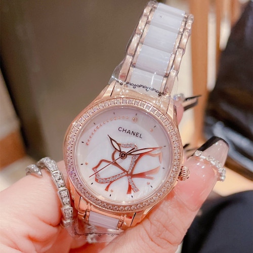 Chanel Womens Watch046