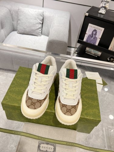Gucci Mens Shoes Sneakers Luxury Brand Fashion Men's Gucci Re-Web trainer in leather with Original Box Whatsapp 