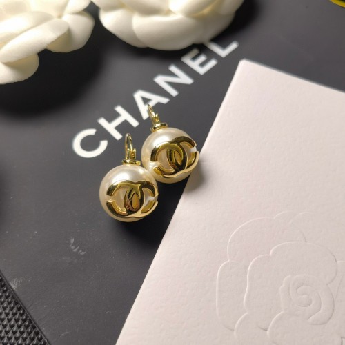 Chanel Luxury Womens Earrings