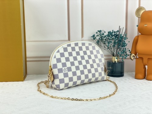 Louis Vuitton Womens Clutch Make Up Bags Luxury Fashion Type Designer LV COSMETIC POUCH GM with Original Box M47353