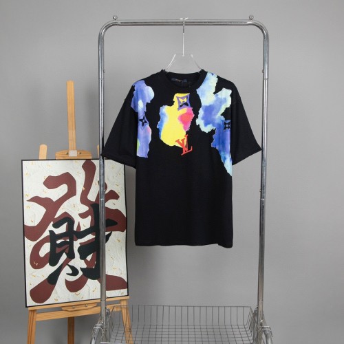 Louis Vuitton Luxury Brand Men Womens Short Sleeve T-Shirt   