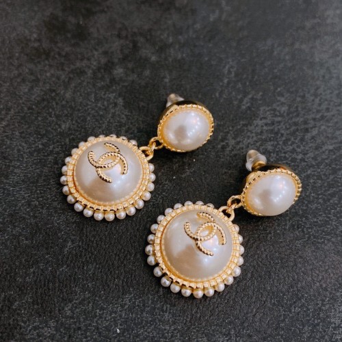 Chanel Luxury Womens Earrings