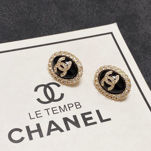 Chanel Luxury Womens Earrings