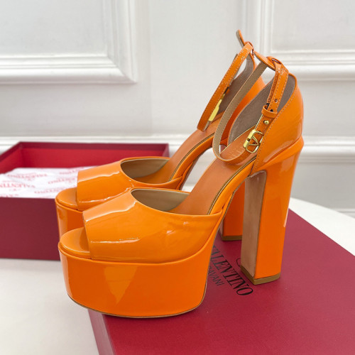 Valentino Garavani Women Fashion Shoes Pumps Luxury Brand Vlogo Signature Calfskin with Original Box 15cm Heel Whatsapp 