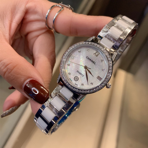 Chanel Womens Watch084