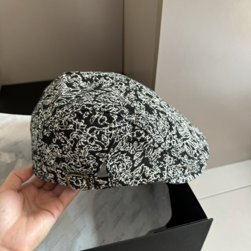 Burberry Womens Cap Beret Hat Painter's cap Luxury Brand with Original Box  