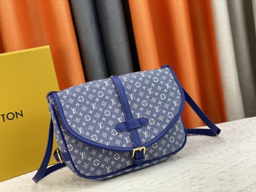 Louis Vuitton Womens Bags Handbags Luxury Brand Fashion Type Saumur M40666  