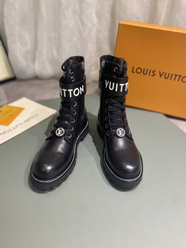 Louis Vuitton Women Shoes Boots Luxury Brand TERRITORY FLAT RANGER with Original Box 1A9HAI