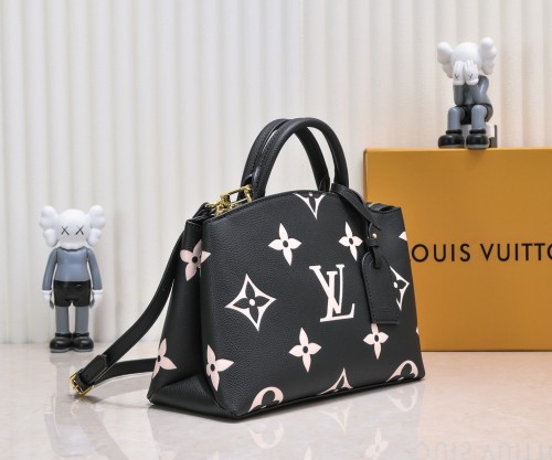 Louis Vuitton Womens Bag Shoulder Messenger Bags Luxury Brand Fashion Grand Palais M45811