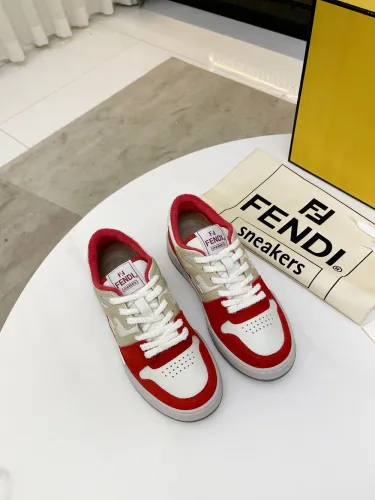Fendi Mens Shoes Fashion Sneakers Luxury Brand Casual Fendi Trainer Sneakers Match Basse Shoes for Men with Original Box