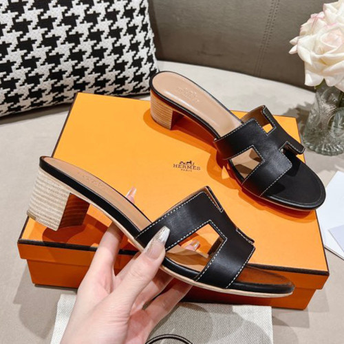 Hermes Womens Mens Unisex Shoes Extra Slippers Sandals Casual Fashion Sandals Luxury Brand with Original Box Whatsapp 